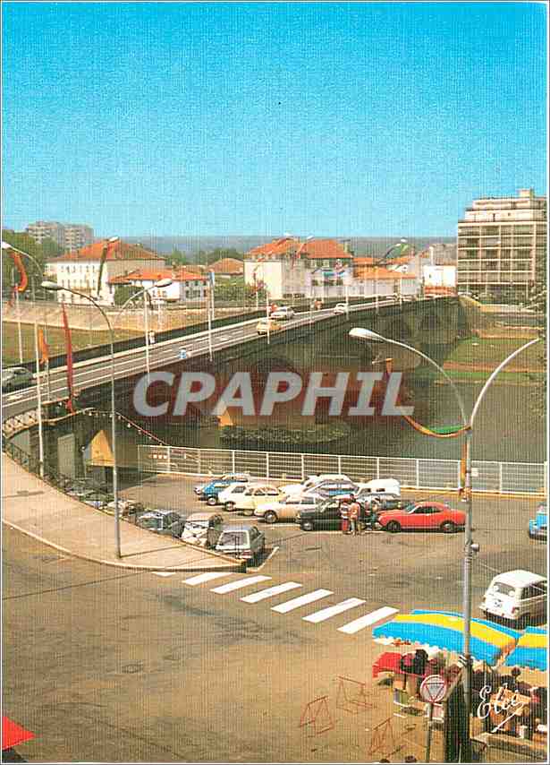 CPM Dax Le Pont de Pierre sur l'Adour