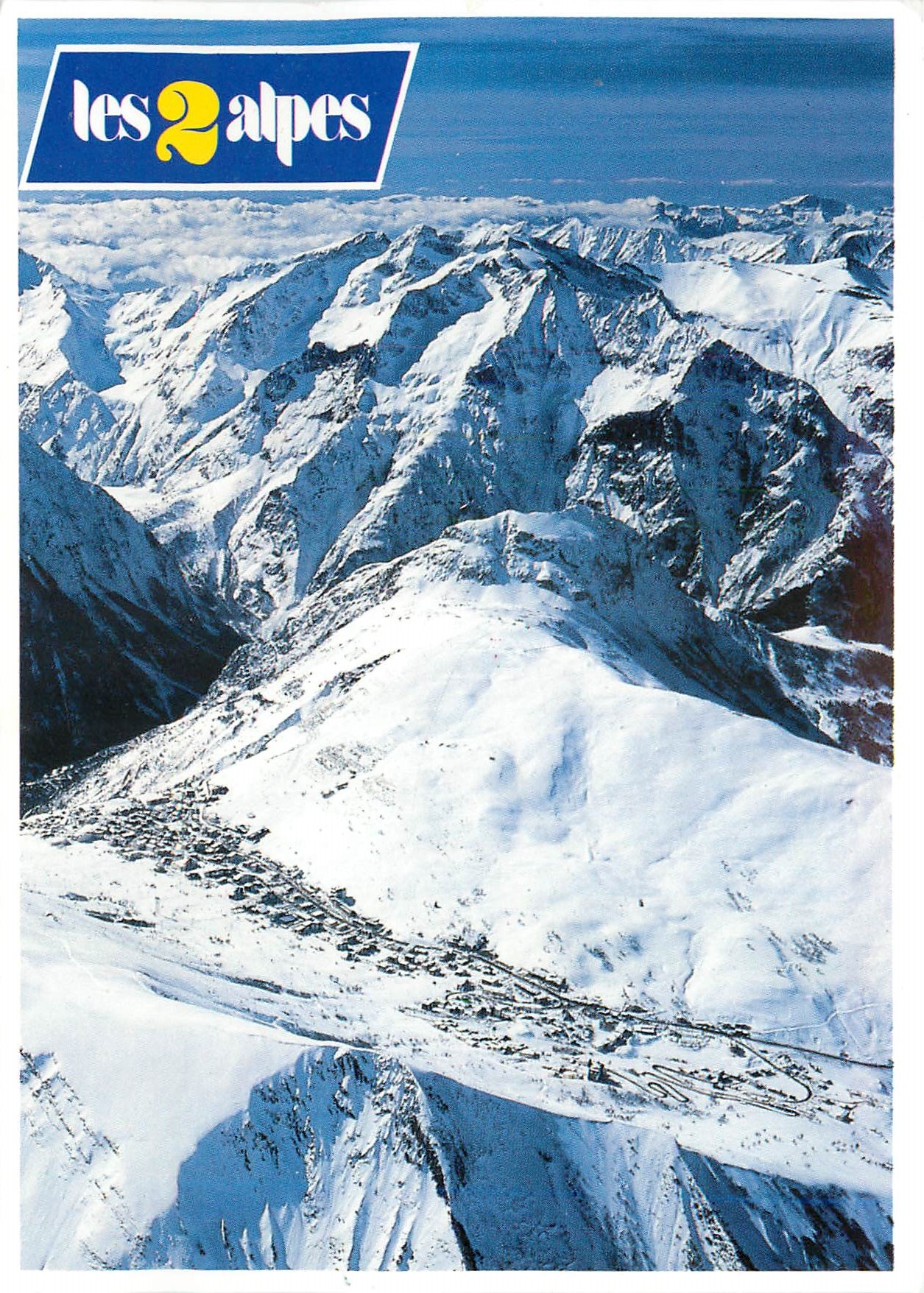 CPM Les 2 Alpes Vue generale aerienne Le Massif de l'Oisans 