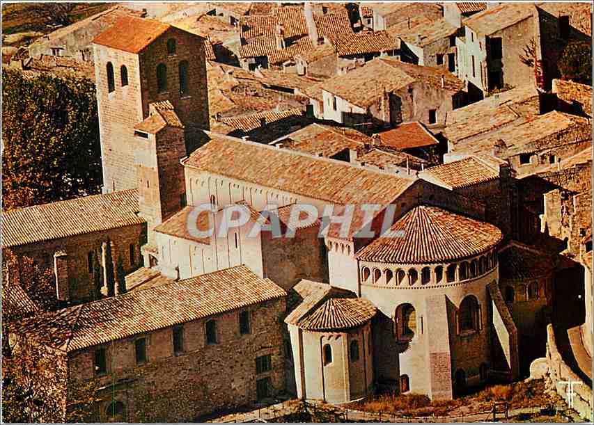 CPM Languedoc Saint Guilhem le Desert Vue generale de l'Abbaye 