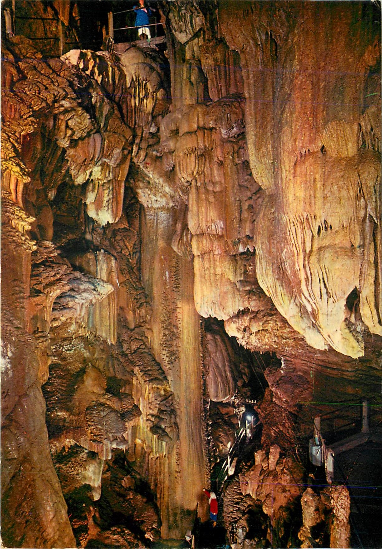 Gouffre de Padirac (Lot) — Le grand pilier du pas du Crocodile — éditions C. Tallié