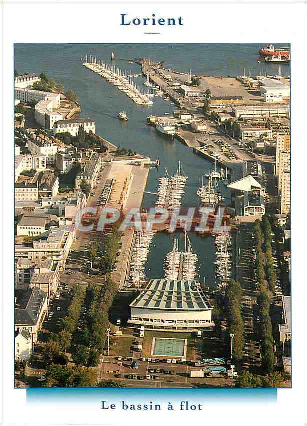 CPM Lorient Le bassin a flot Bateaux