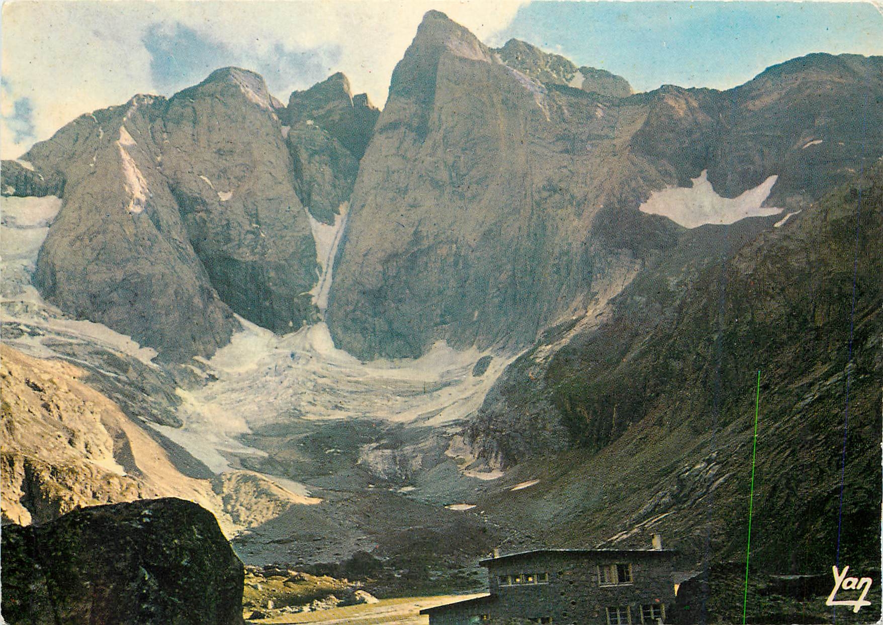 CPM Refuge des Grandes Oulettes de Gaube du Club alpin Francais 
