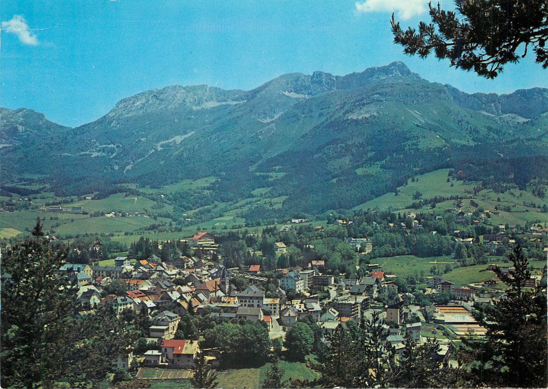 CPM Les Alpes touristiques Villard de Lans Isere Vue generale Le Col de l'Arc et le Cornafion 