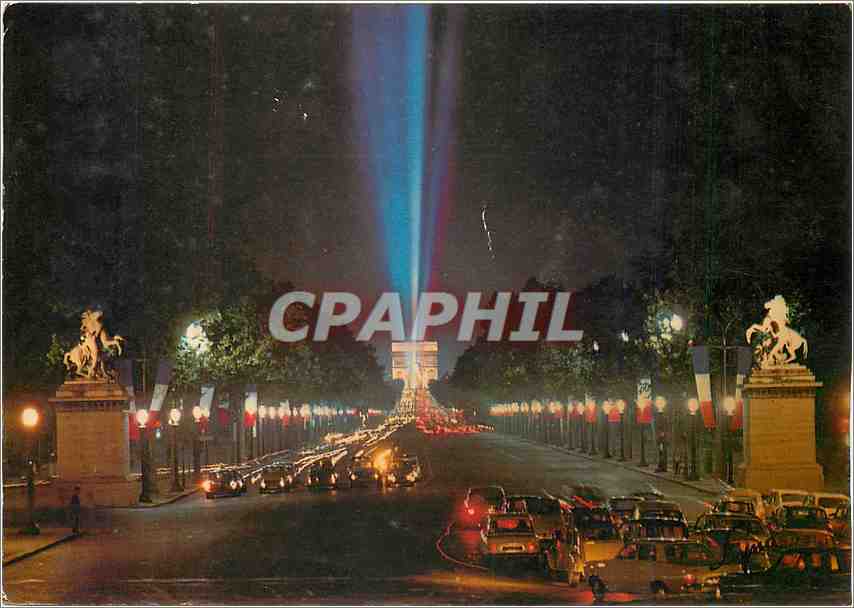 CPM Paris la nuit Avenue des Champs Elysees 