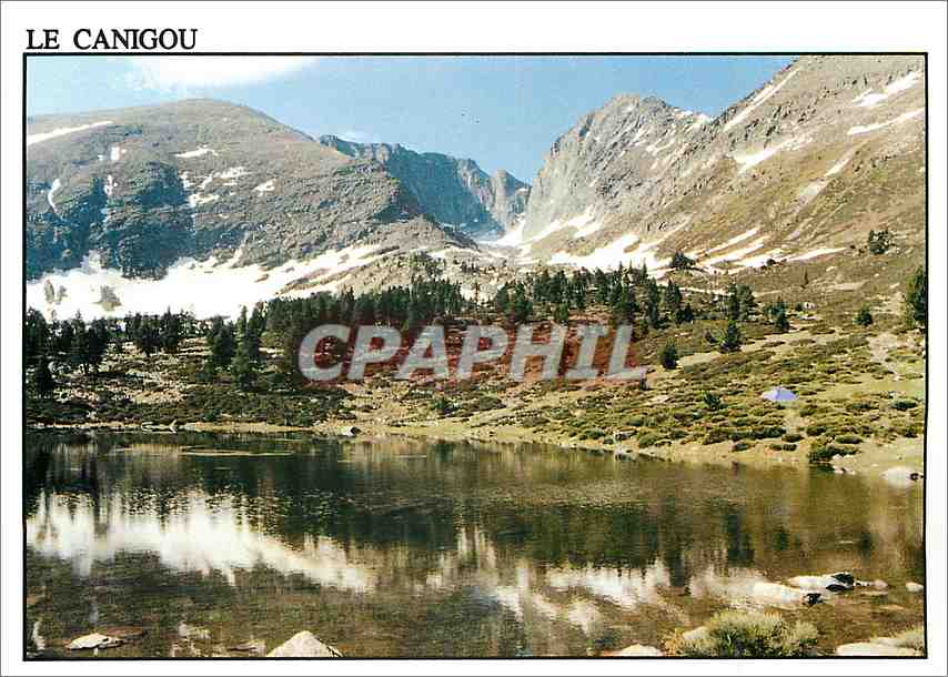 CPM Le Canigou Au premier plan l'Etang des Estagnois 