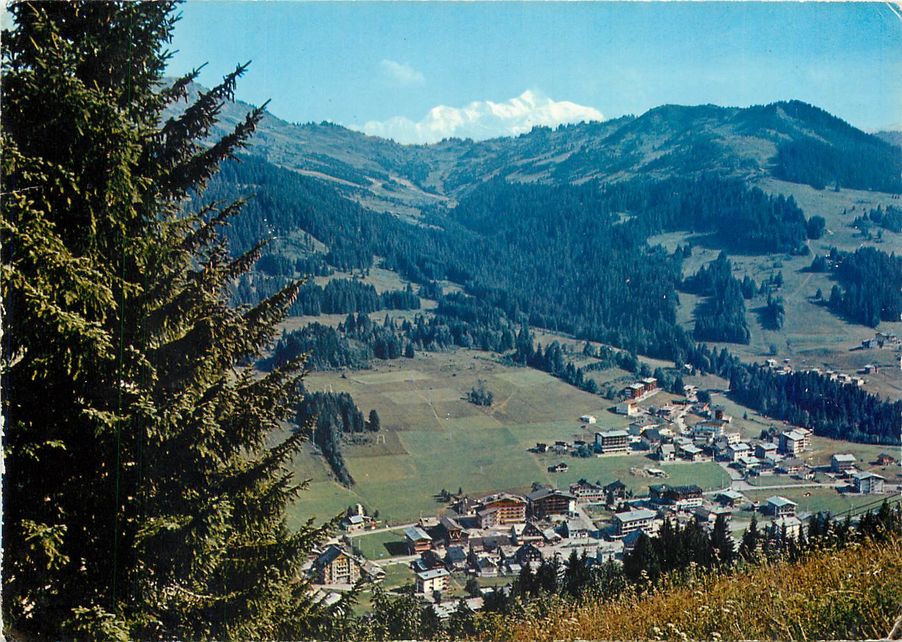 CPM Les Gets Vue generale et le Mont Blanc 