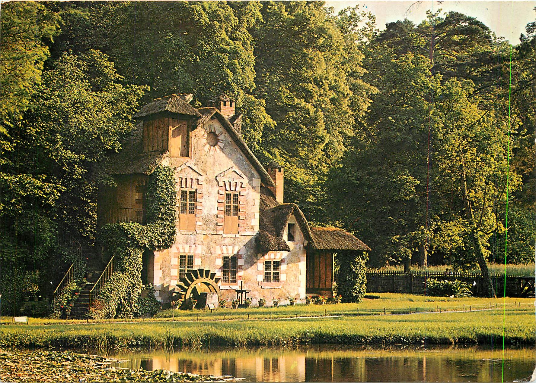 CPM Versailles Hameau de Trianon Le Moulin 