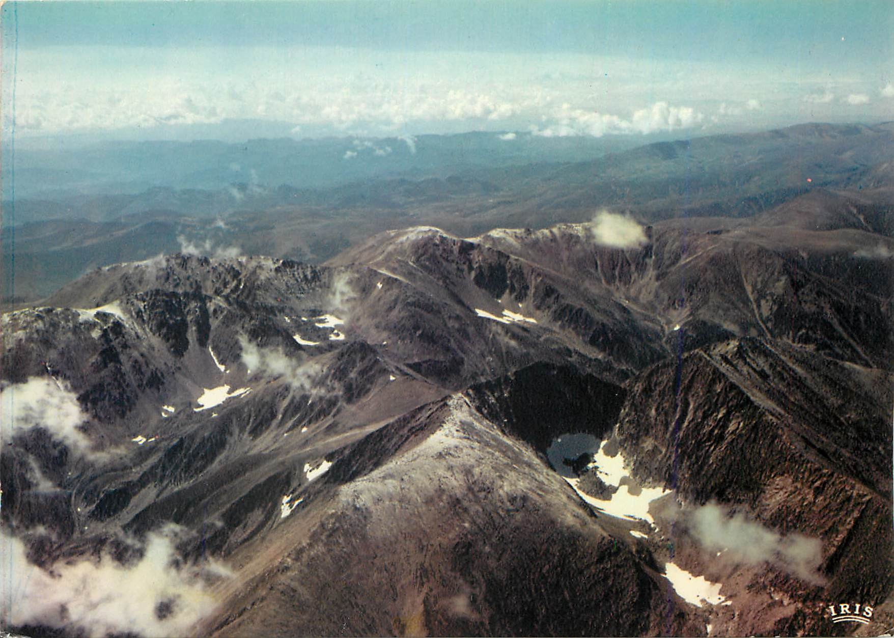 CPM Le massif du Canigou vu du ciel 