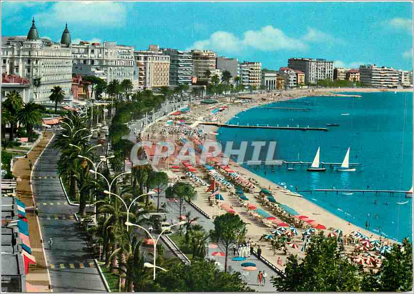 CPM Cote d'Azur Cannes La Croisette et les grands Hotel 