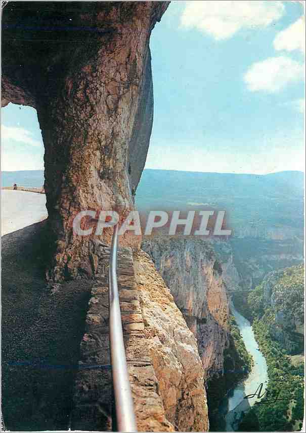 CPM Les Gorges Pittoresques du Verdon Vu du Tunnel du Fayes 