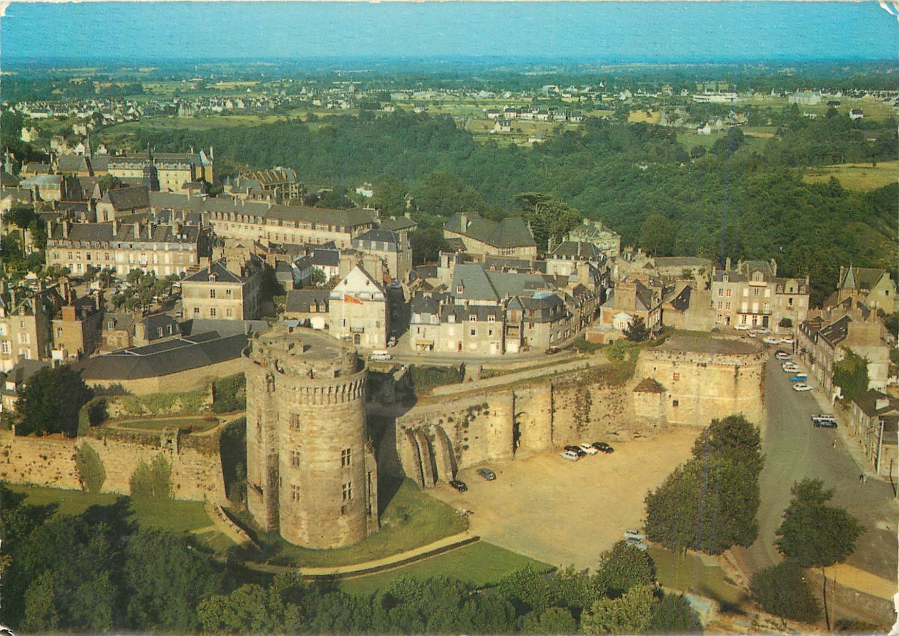 Dinan (C.-du-N.) — Le Château de la Duchesse Anne — Éditions Pierre Artau & Cie