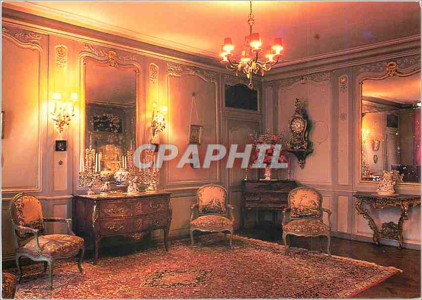 Château de la Bourbansais — Petit salon bleu aménagé en 1745 — Photo Nicolas Fediaevsky