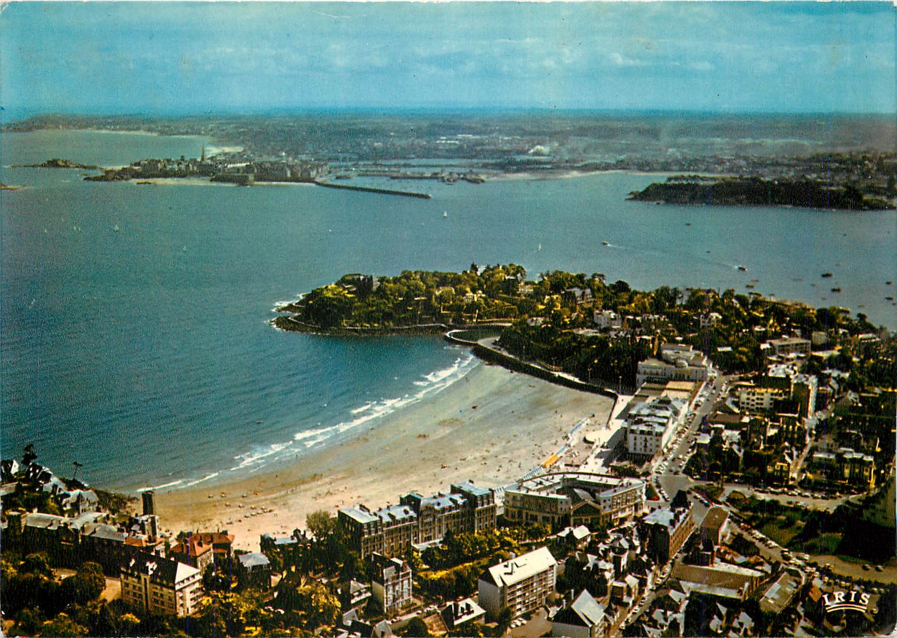 CPM Cote d'Emeraude Dinard La Plage de l'Ecluse 