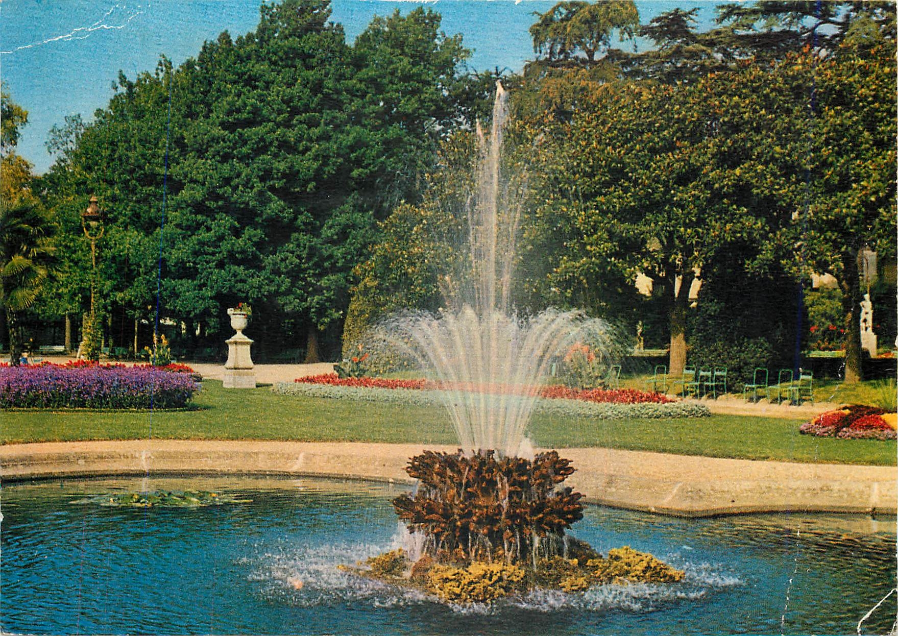 CPM Rennes Ille et Vilaine Jardin du Thabor Le bassin 