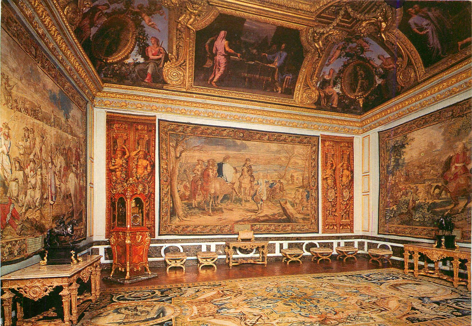 CPM Versailles Le Salon de Mercure 