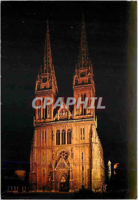Cathédrale Saint-Étienne de Zagreb — vue nocturne — éditeur CPAPHIL