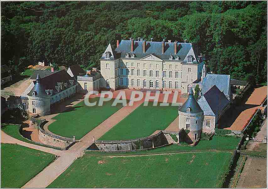 CPM Chateau de Montgeoffroy a Maze 