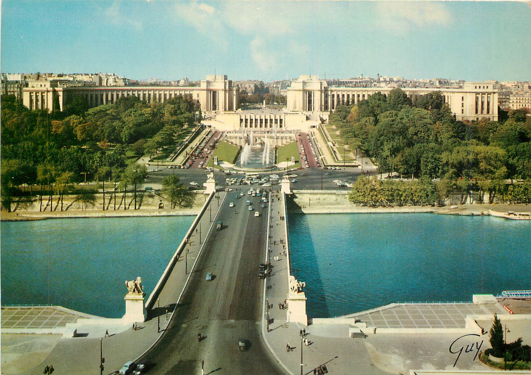 CPM Paris et ses Merveilles Le pont d'lena la Seine et le palais de Chaillot 