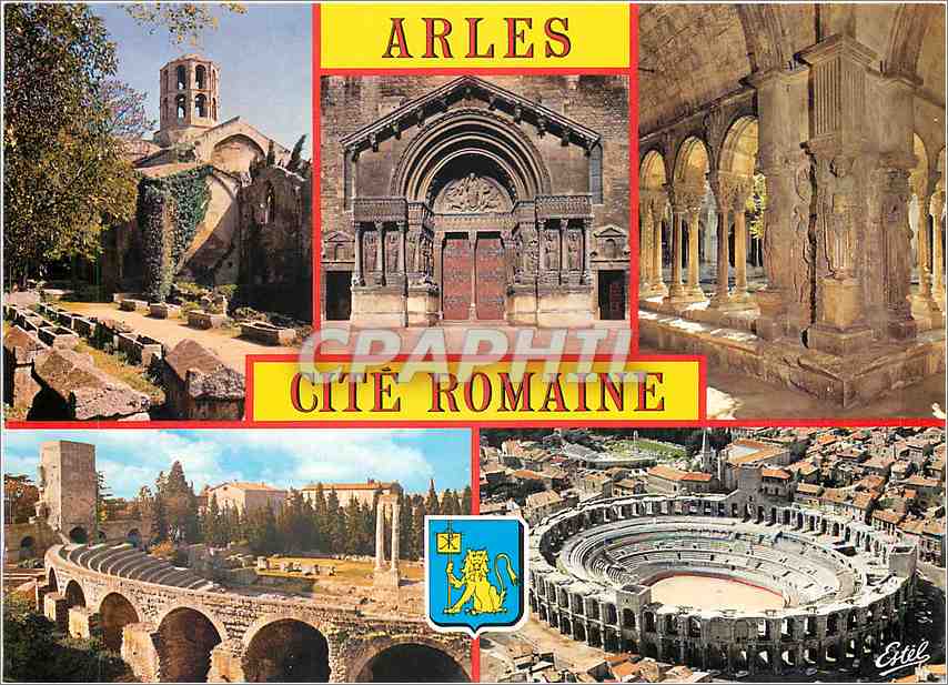CPM En Provence Arles (B du R) Les Alyscamps et l'Eglise Sant Honorat le porche