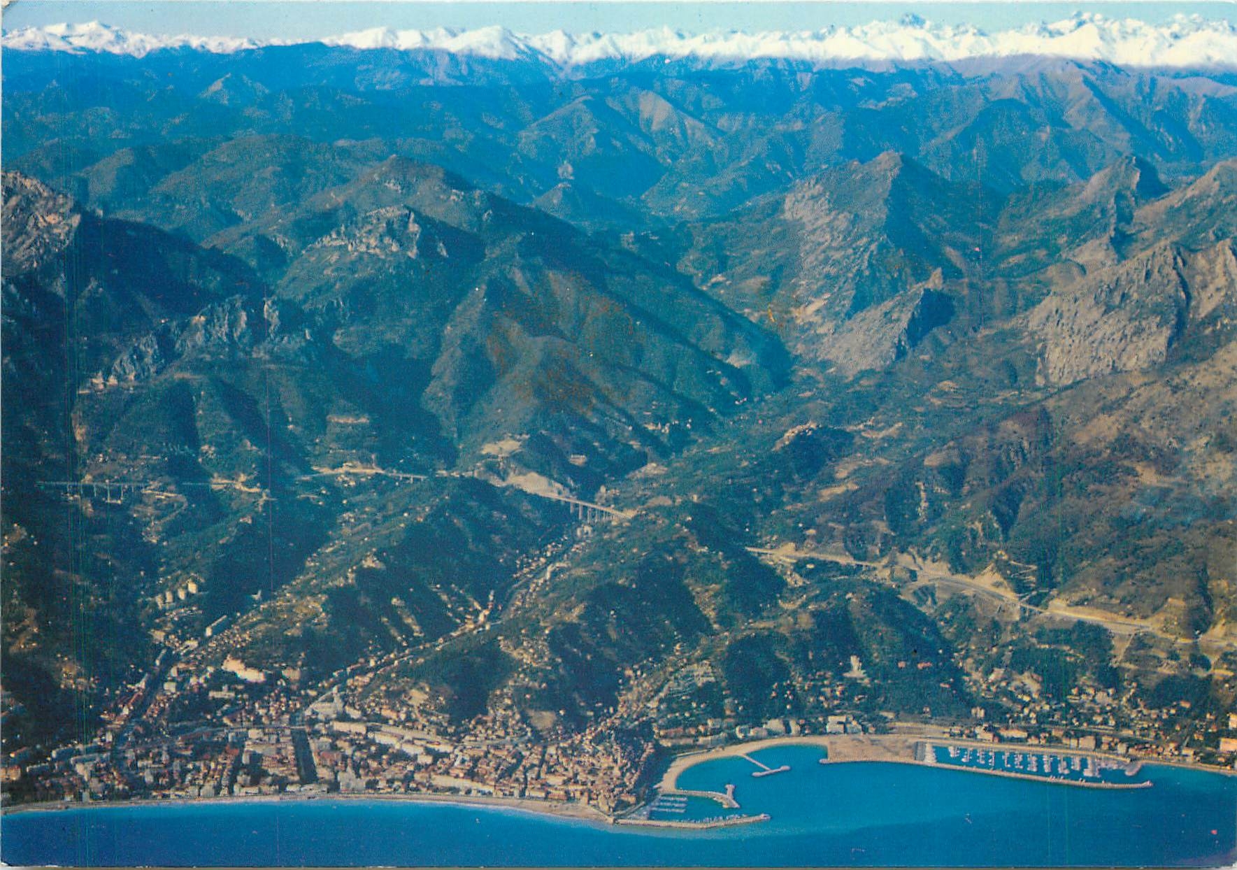 CPM Images et Lumieres de France Menton e(A M) Vue aerienne