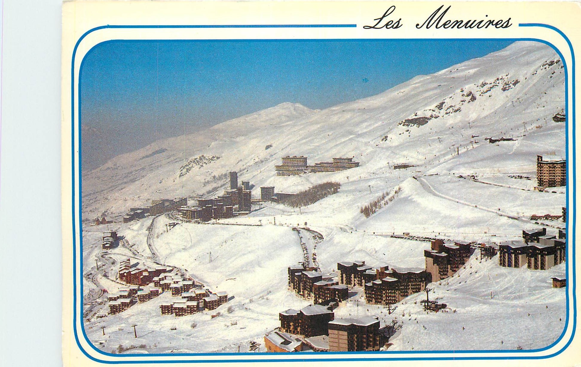 CPM Les Menuires (Savoie) alt 1800 m vue generale au 1er plan le Reberty