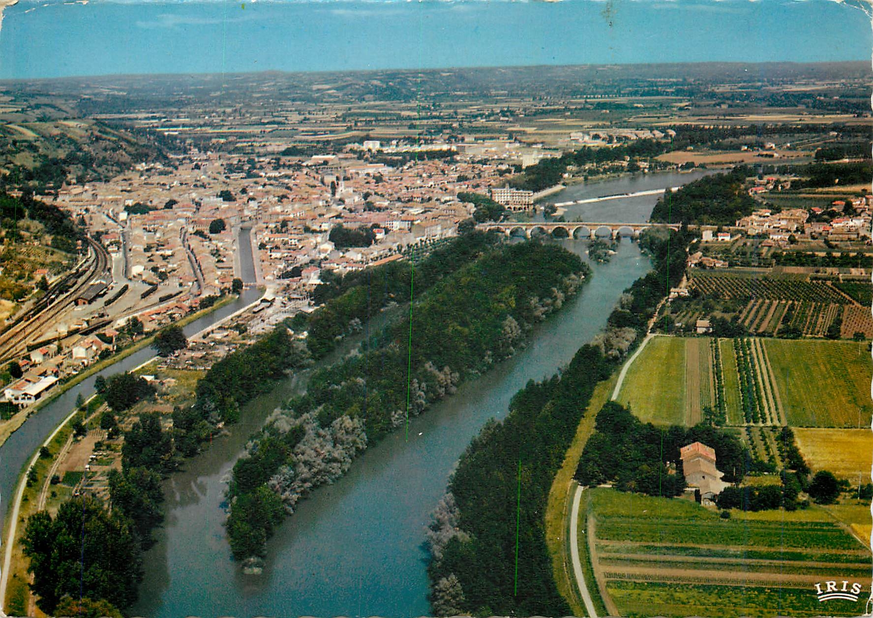 CPM Moissac (Tarn et Garonne) Vue generale aerienne