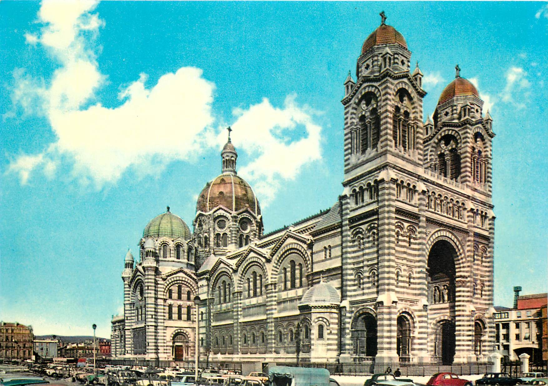 CPM La Porte de la Cote d'Azur Marseille (B du R) La Cathedrale