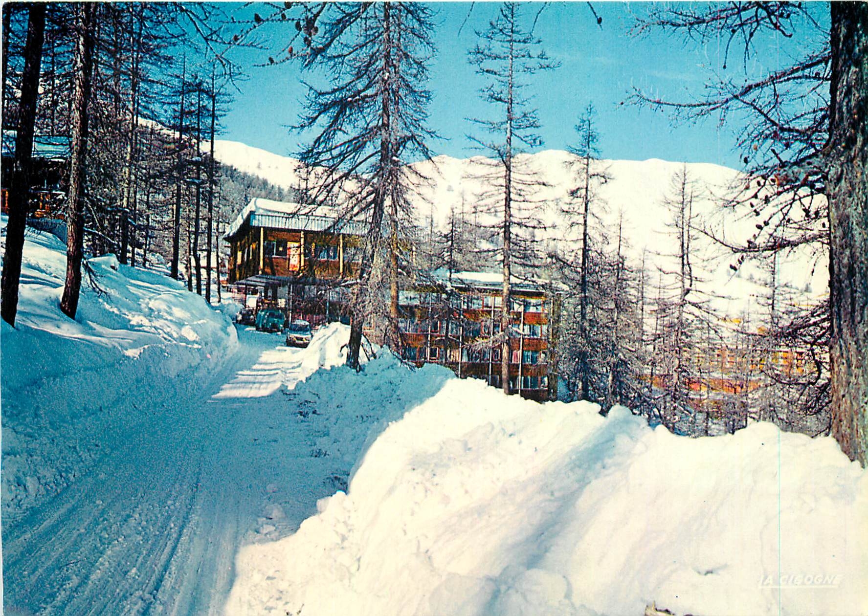 CPM Vars les Claux (Hautes Alpes) alt 1850 2600 m les Saluces la Mayt