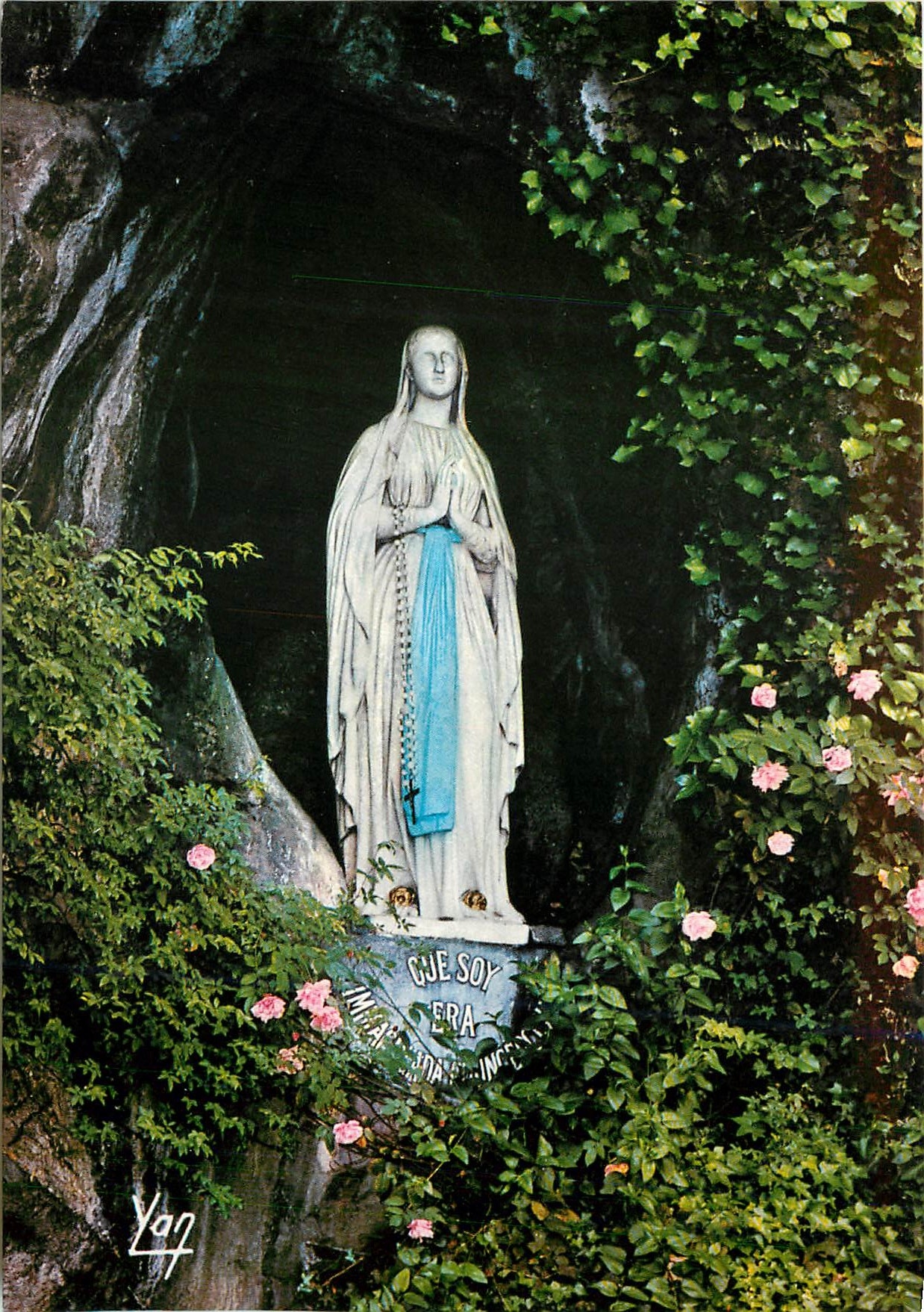 CPM Lourdes (H P) la Vierge de la Grotte Miraculeuse