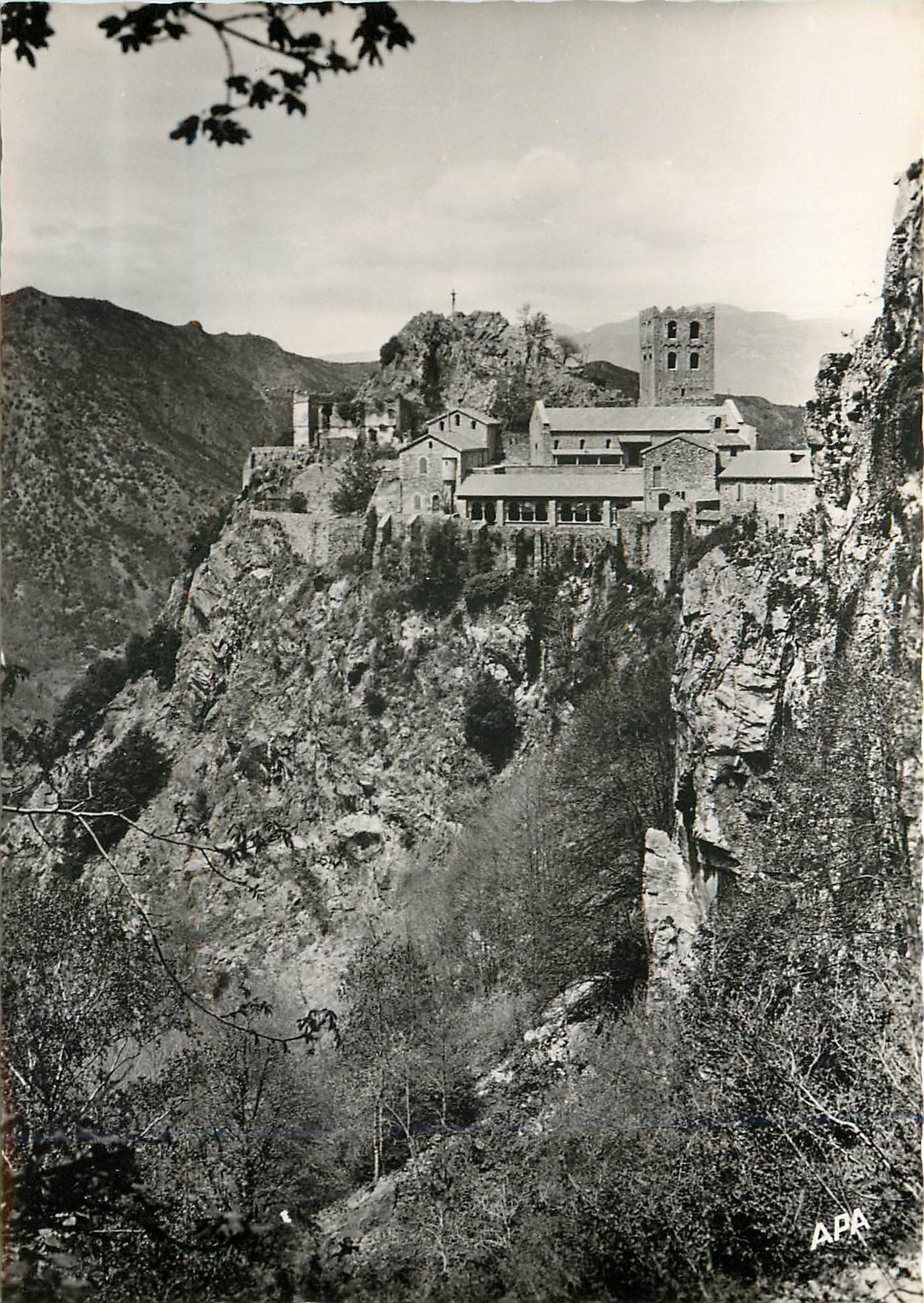 CPM Saint Martin du Canigou PO Abbaye de St Martin du Canigou 