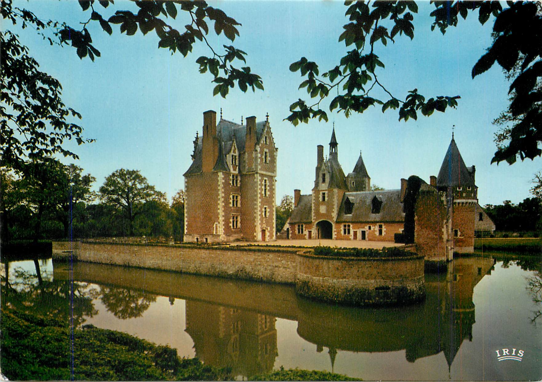 CPM Lassay sur Croisne Le chateau du Moulin 