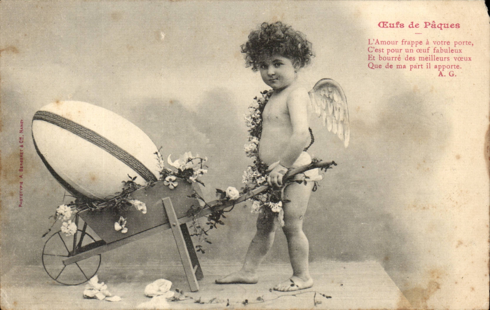 CPA Fantaisie Enfant oeuf de Paques