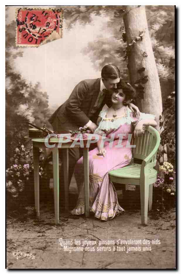 Couple amoureux — scène de jardin — éditeur CPAPHIL, n° 3426