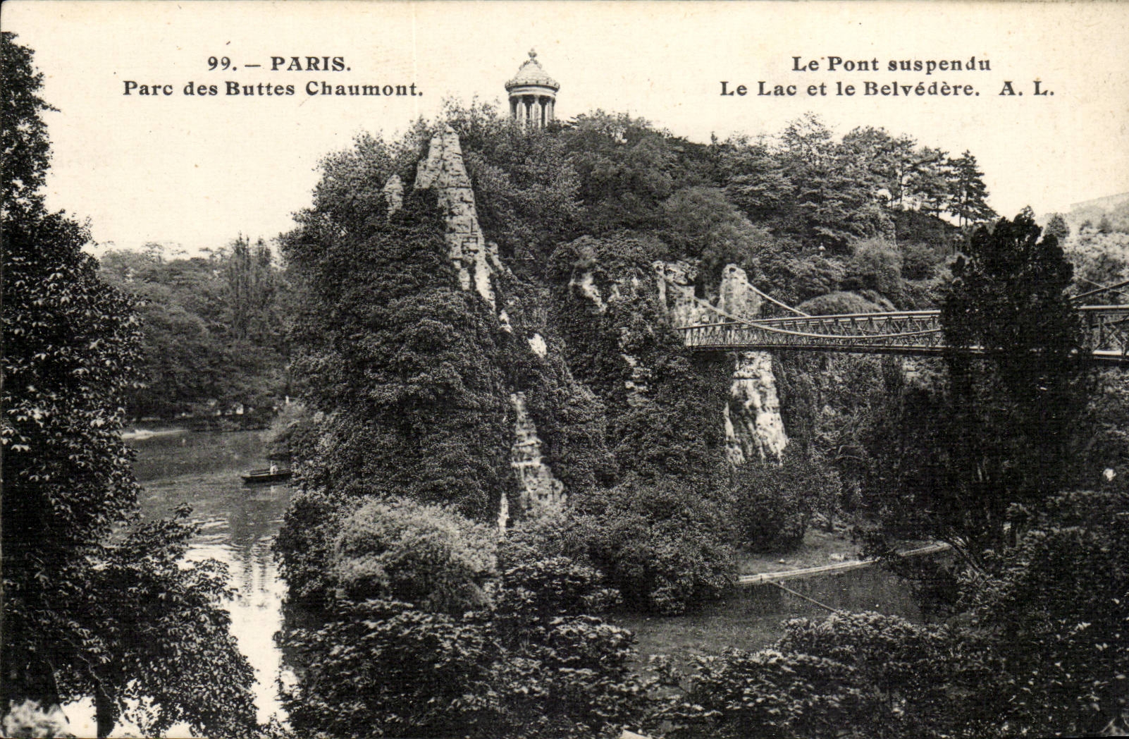 Paris CPA Parc des Buttes Chaumont Le pont suspendu Le lac et le Belvedere