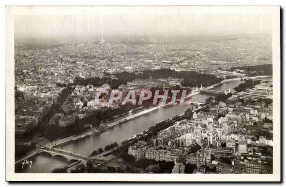 Paris CPA Panorama sur la Seine et la butte Montmartre