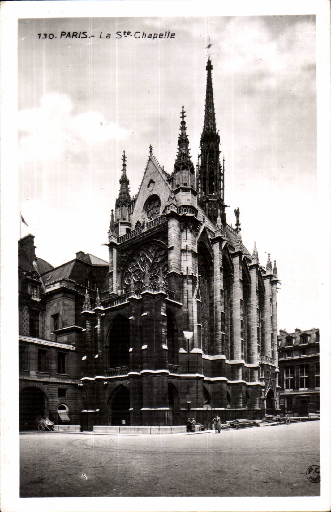 Paris CPA la Sainte Chapelle
