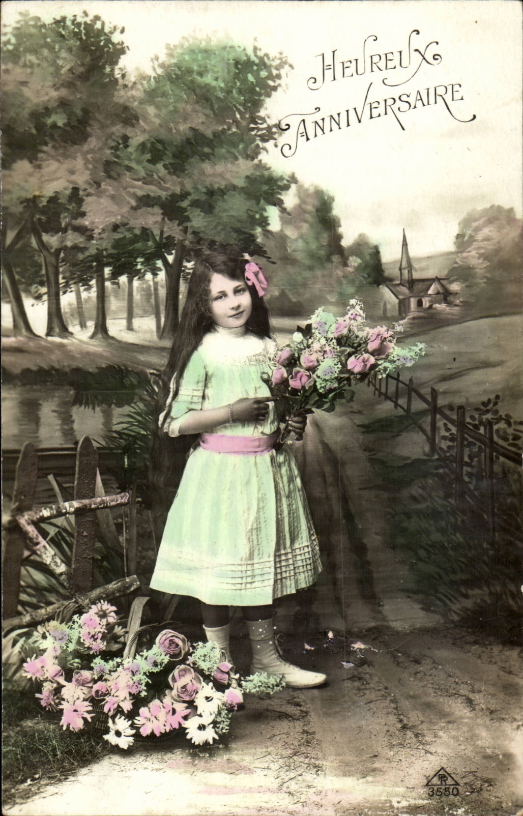 Fantaisie - enfant - fille - Anniversaire - Dora - Kiki - CPA 