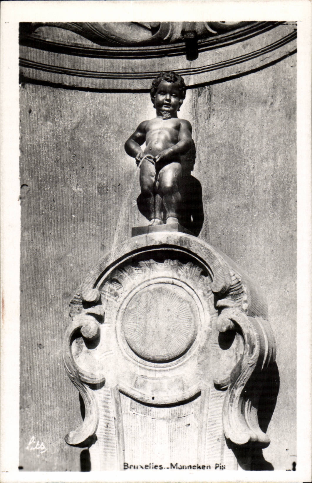 Belgique - Belgien - Bruxelles - La Fontaine - CPA 