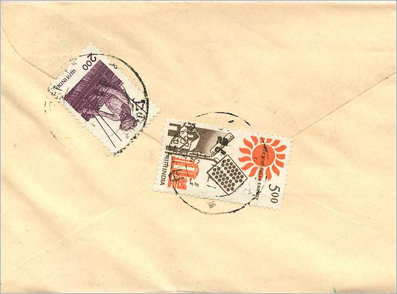 Carte postale indienne — timbres et oblitération — éditeur non visible — Achterkant