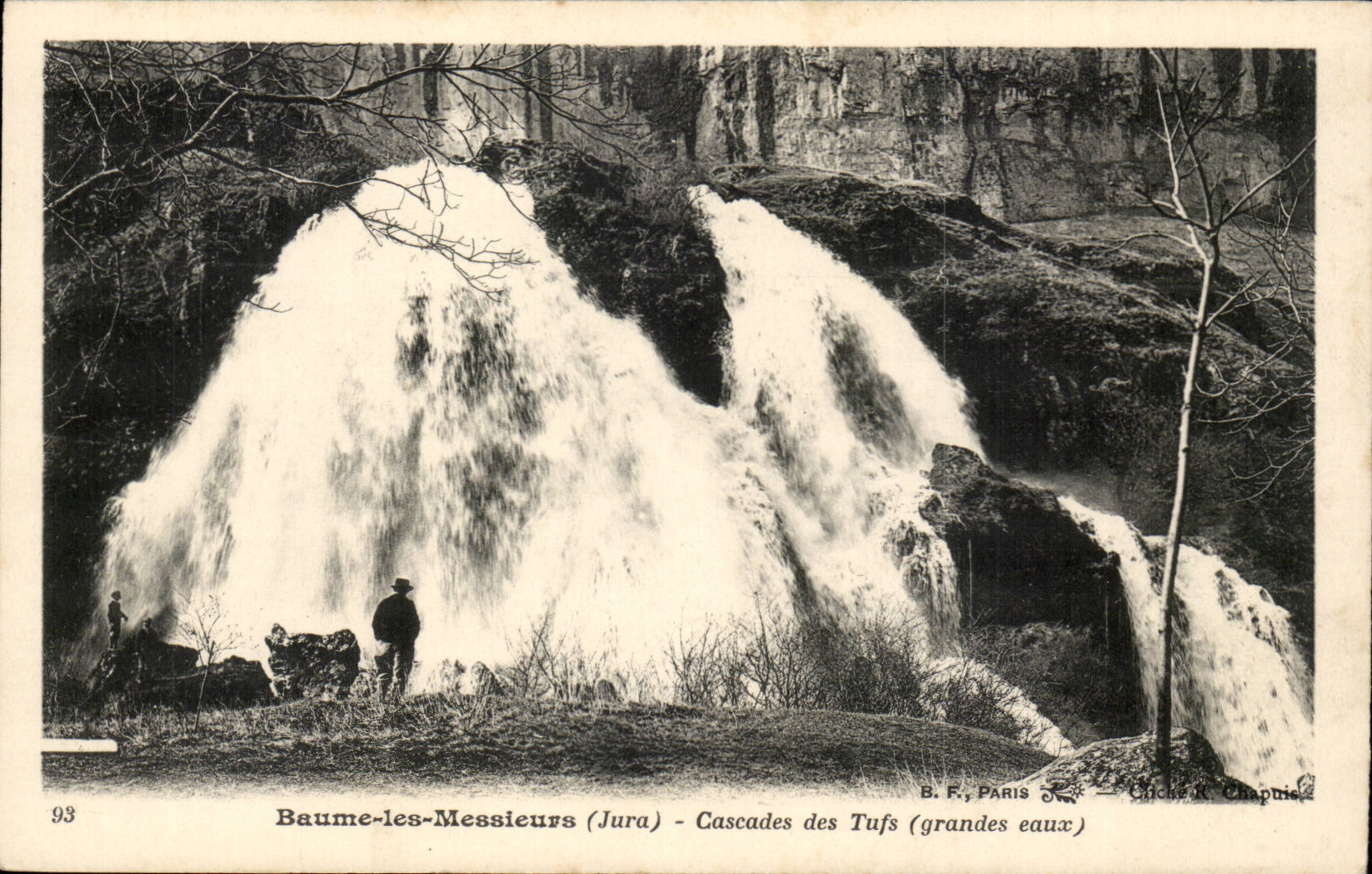 Baume les Messieurs - Cascades des Tufs - CPA 