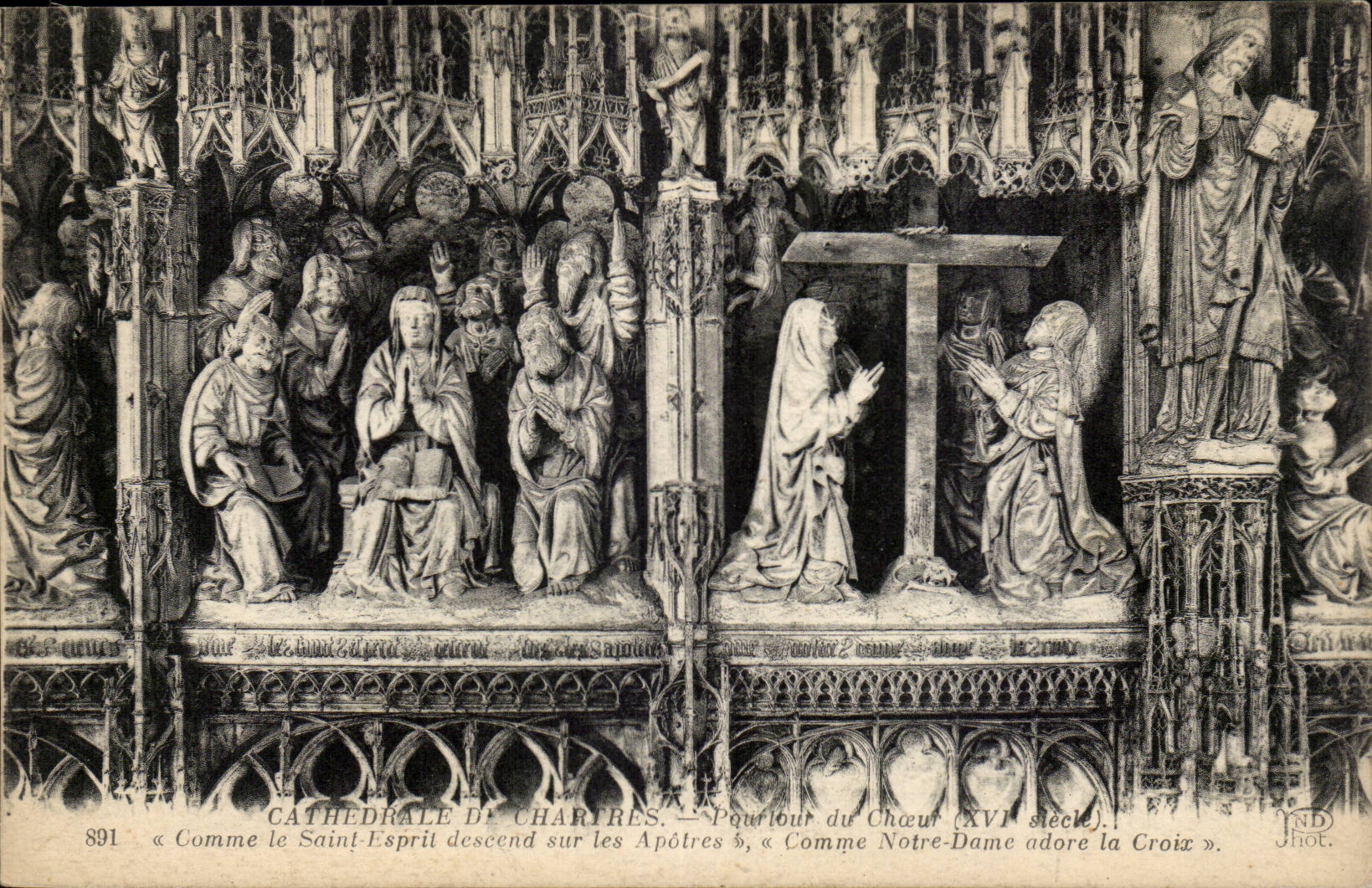 Chartres - Pourtour du Choeur - Comme le Saint Esprit descend sur les Apotres CPA - 