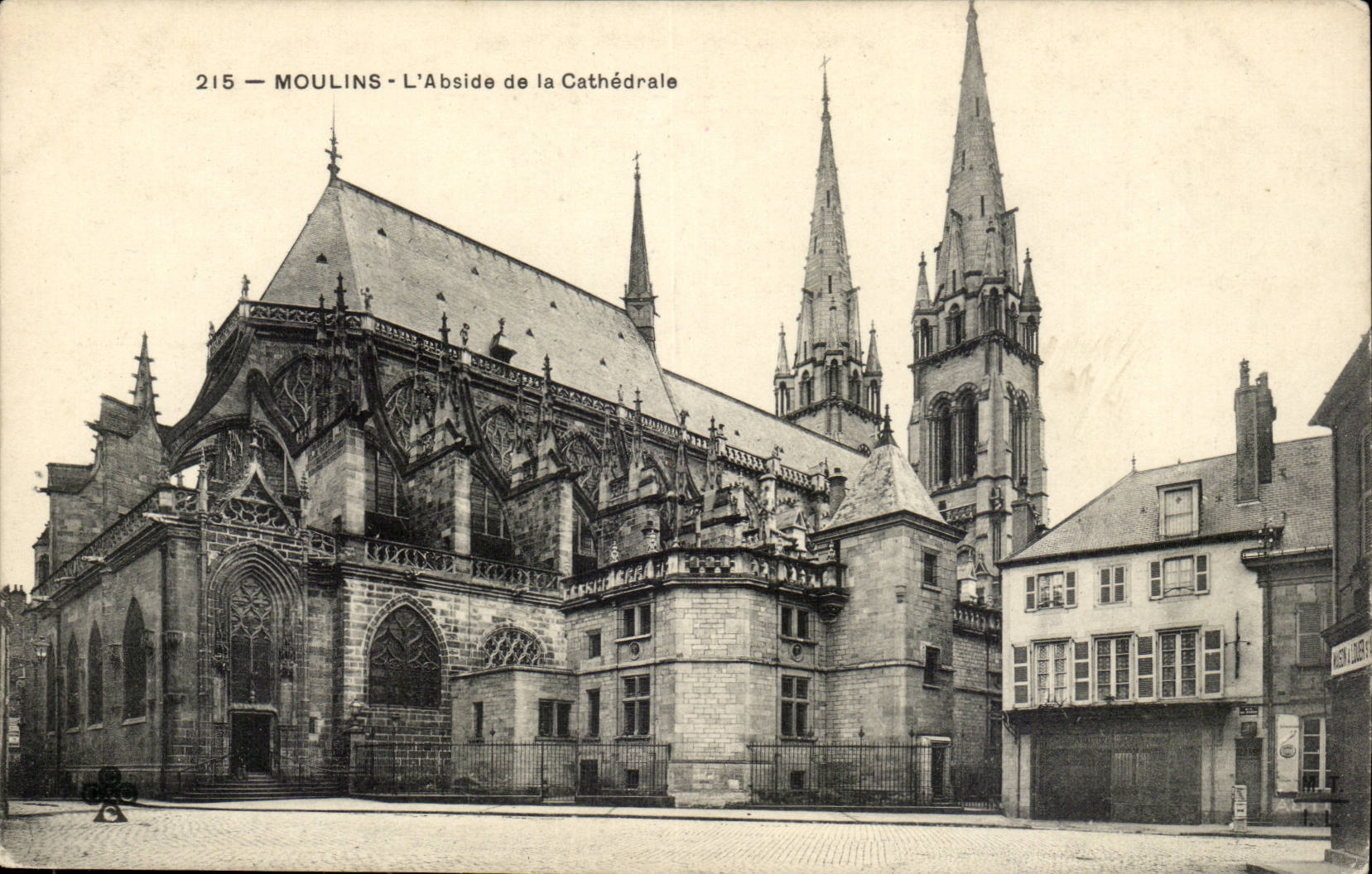 Moulins - L'Abside de la Cathedrale CPA - 