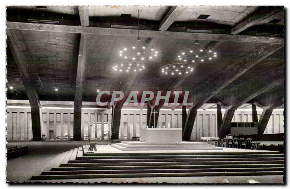 Sanctuaire de Lourdes CPA L eglise souterraine Saint Pie X