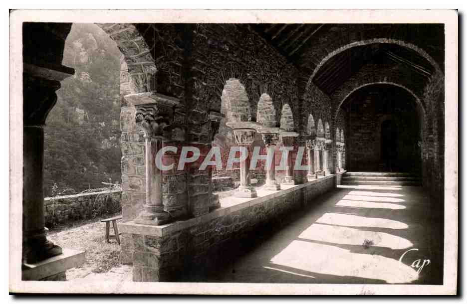 Saint Martin du Canigou CPA Galerie du cloitre