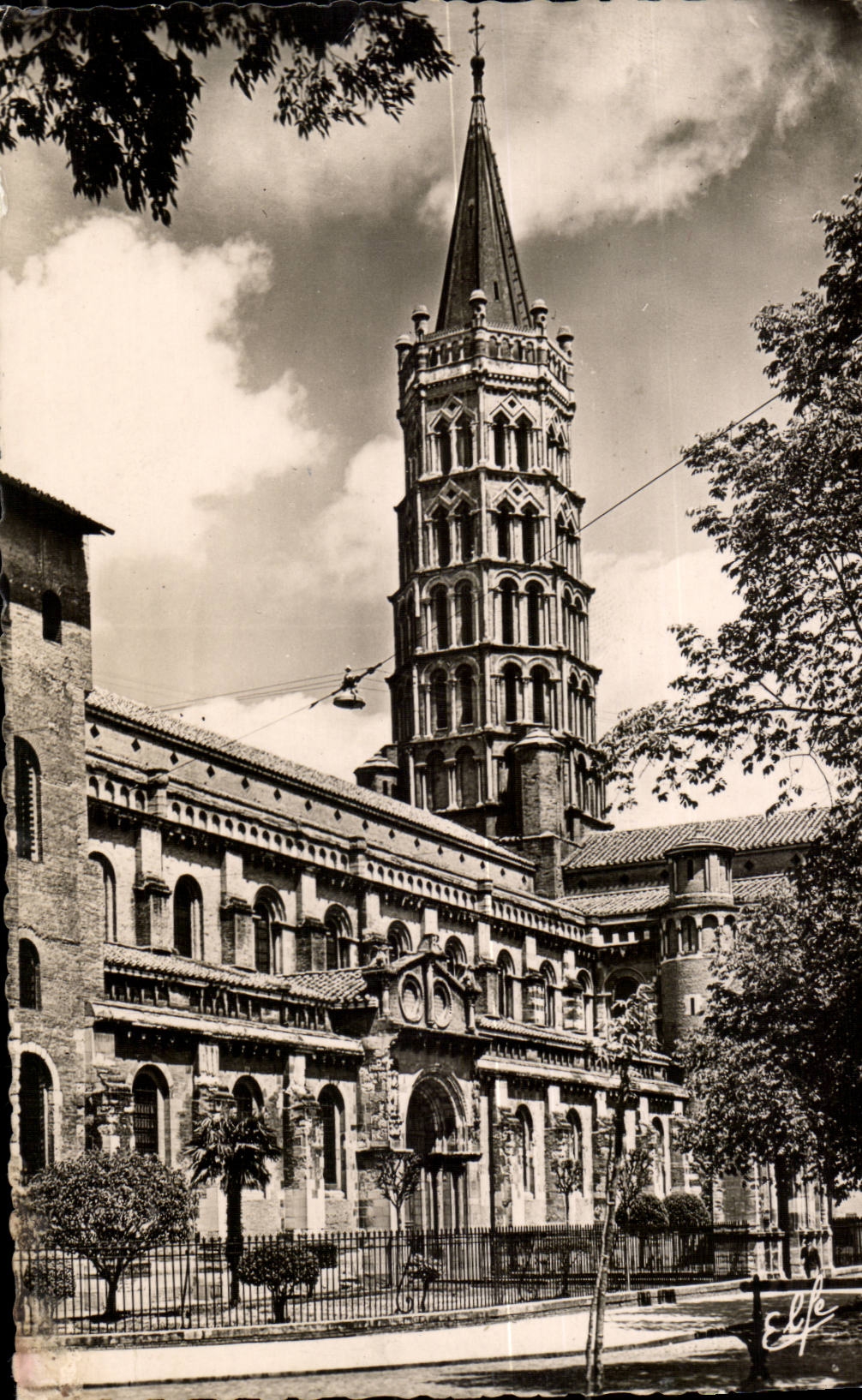 Cathédrale Saint-Sernin — Toulouse — Éditeur : La Nuche