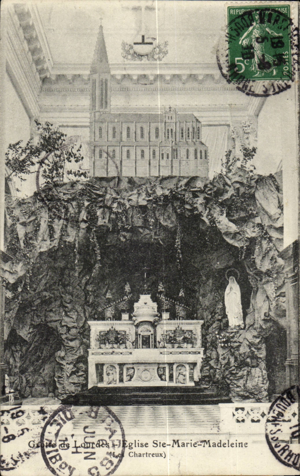 CPA Grotte d Lourdes Eglise Ste MArie Amdeleine (les Chartreux)