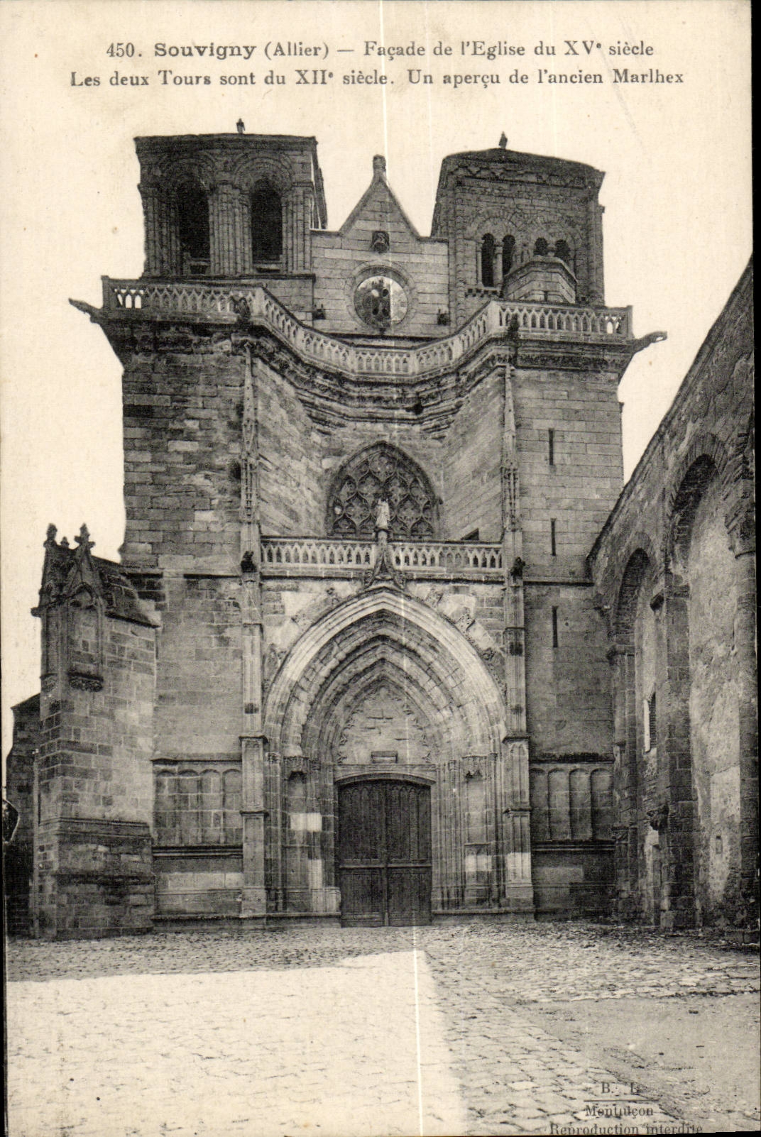 Souvigny CPA Facade de l'eglise du 15eme les deux tours sont du 12eme