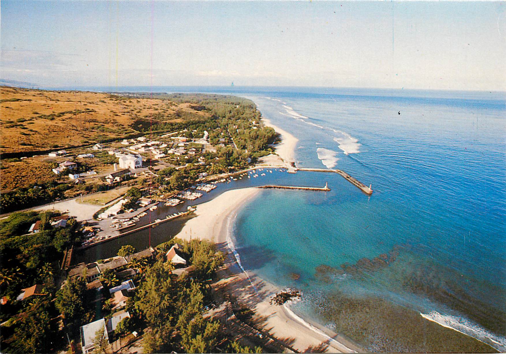 CPM Ile de la Reunion Les Roches Noires Saint Gilles les Bains 