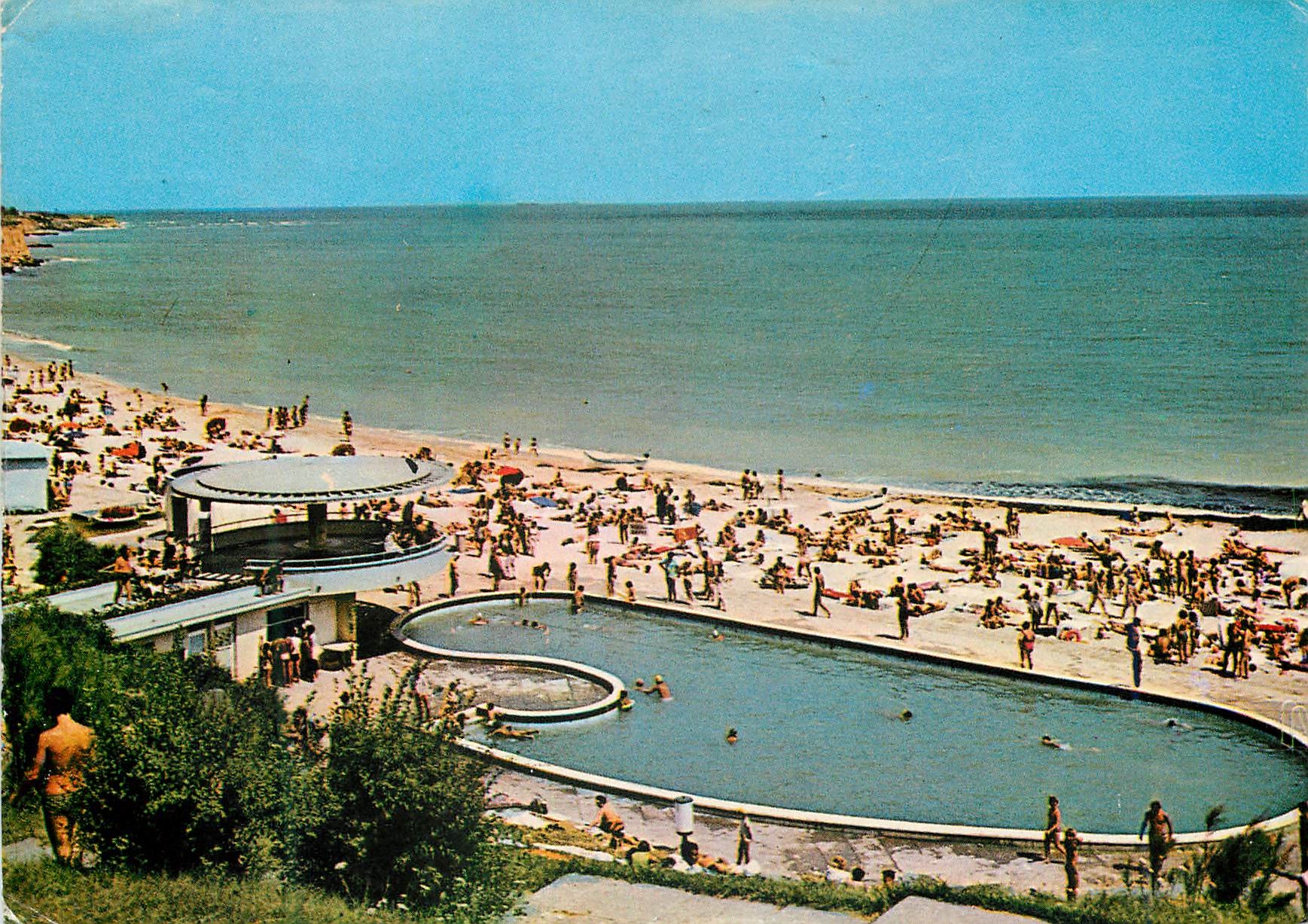 CPM Statiunea Olimp Vedere de pe plage Vue sur la plage 