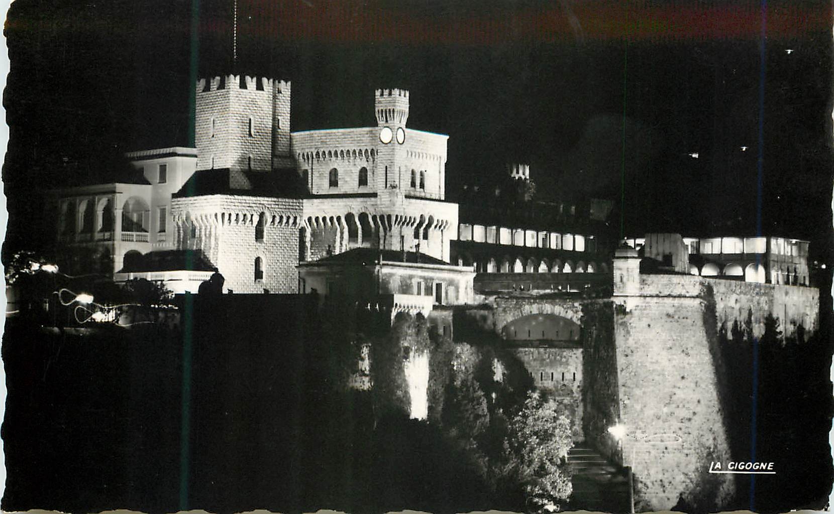 CPM Principaute de Monaco Le palais princier illumine 